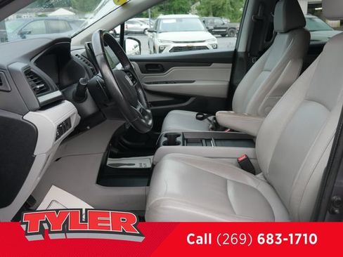 Used 2018 Honda Odyssey EX-L image 37