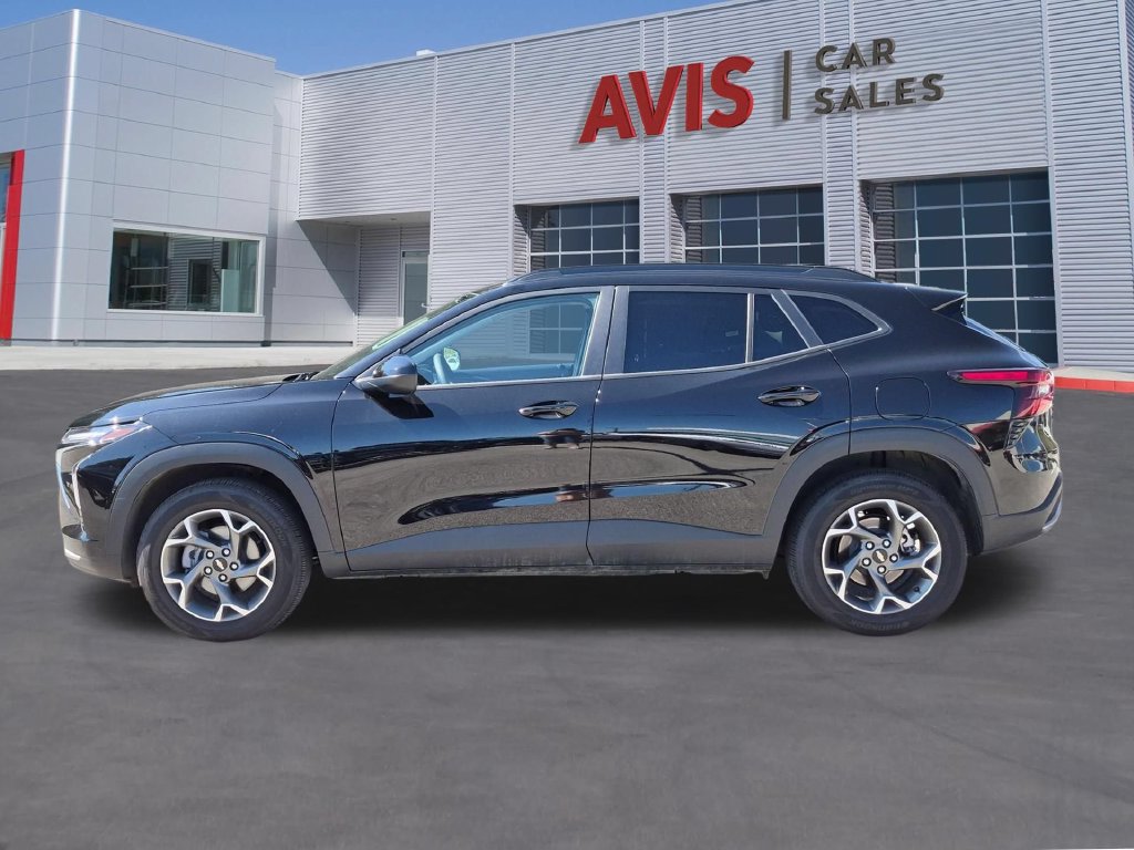 Used 2026 Chevrolet Trax LT FWD image 10