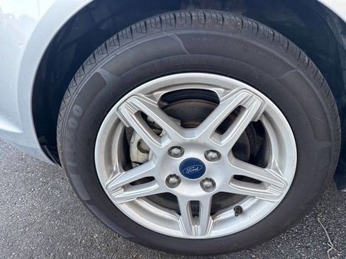 Used 2018 Ford Fiesta SE FWD image 21