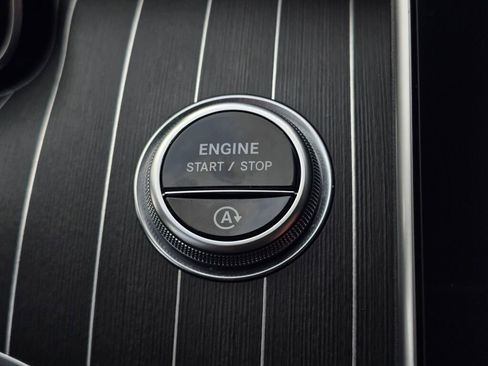 Used 2023 Mercedes-Benz C 300 4MATIC Sedan image 42