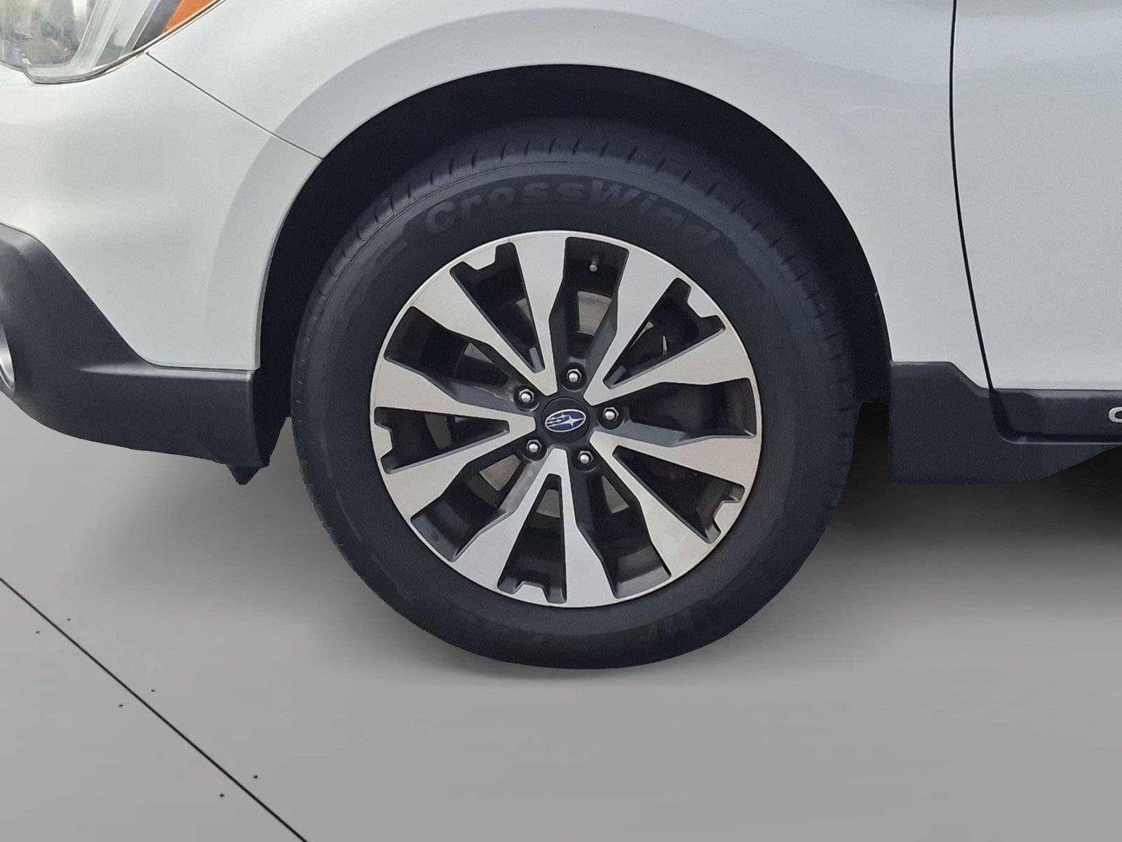 Used 2017 Subaru Outback 2.5i Limited AWD/4WD image 34