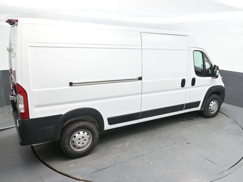 Used 2024 RAM ProMaster 2500 w/ Convenience Group FWD image 32