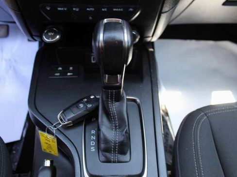 Used 2020 Ford Ranger XLT w/ Equipment Group 301A Mid RWD image 22