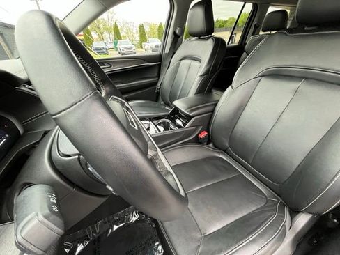 Used 2022 Jeep Grand Cherokee L Limited AWD/4WD image 18