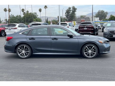 Used 2023 Honda Civic Touring image 7