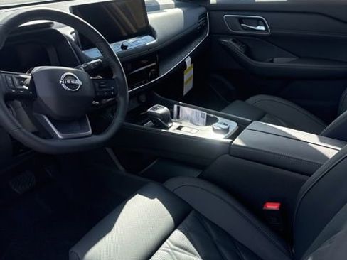 New 2026 Nissan Rogue Platinum AWD/4WD image 5
