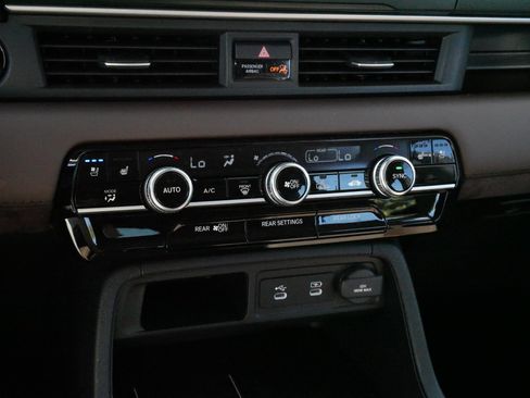 Certified 2026 Honda Pilot Elite image 23
