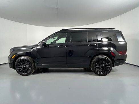 Used 2025 Hyundai Santa Fe Calligraphy image 4