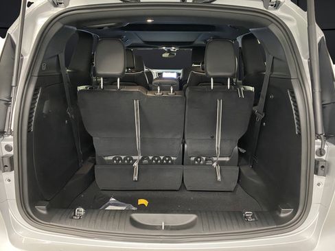 New 2026 Chrysler Pacifica Limited w/ S Appearance Package AWD/4WD image 15