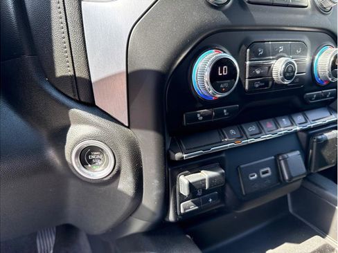 Used 2021 GMC Sierra 1500 Elevation w/ Preferred Package image 26