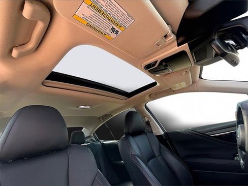 Used 2024 Subaru Legacy Touring XT image 17