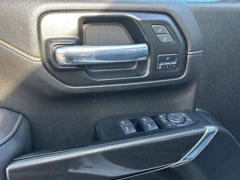 Used 2023 GMC Sierra 2500 AT4 w/ AT4 Premium Plus Package image 17