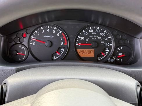 Used 2007 Nissan Frontier SE w/ SE Value Truck Pkg RWD image 13
