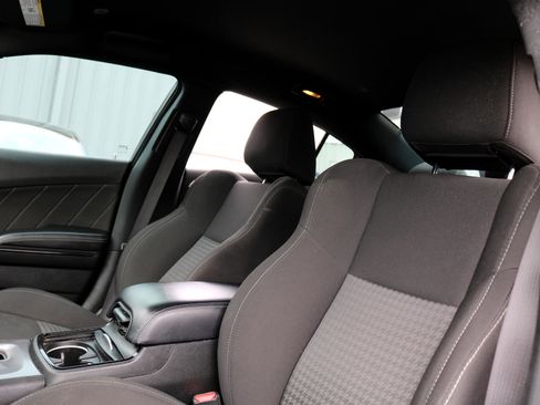 Used 2022 Dodge Charger GT w/ Blacktop Package image 28