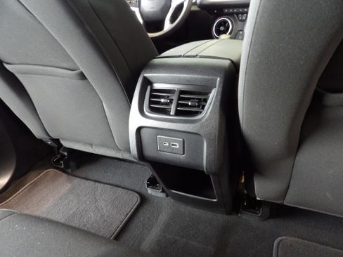 Used 2022 Chevrolet Blazer LT AWD/4WD image 22