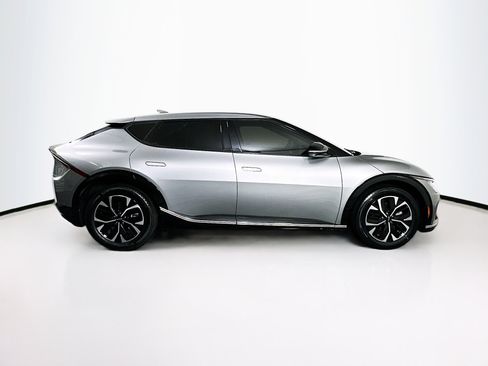Used 2023 Kia EV6 Wind image 10