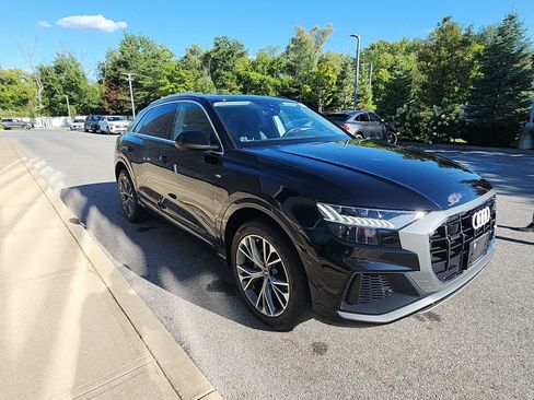 Used 2023 Audi Q8 Premium Plus w/ Premium Plus Package AWD/4WD image 18