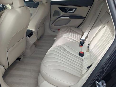 Certified 2022 Mercedes-Benz EQS 450+ Sedan image 20