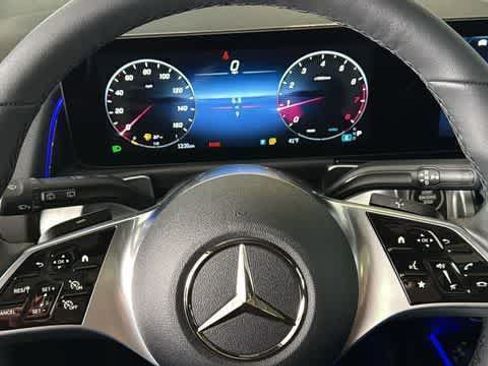 Certified 2026 Mercedes-Benz GLB 250 4MATIC image 20