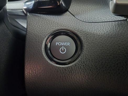 New 2026 Toyota Camry Hybrid FWD image 23