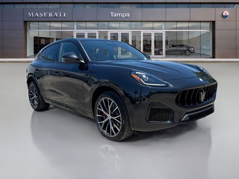 New 2026 Maserati Grecale Modena AWD/4WD image 1