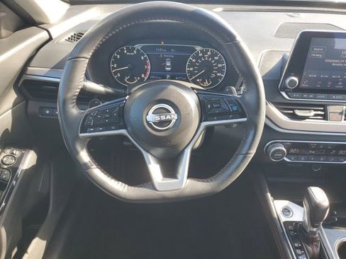 Used 2024 Nissan Altima 2.5 SR image 13