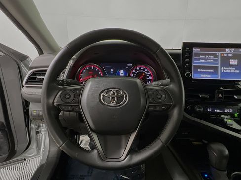 Used 2023 Toyota Camry XSE image 17
