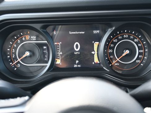 New 2025 Jeep Gladiator Sport image 13