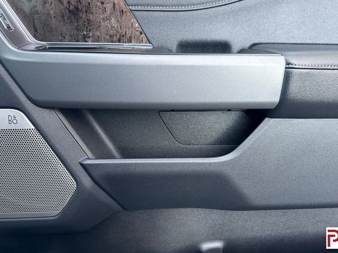 Used 2024 Ford F350 Lariat image 22