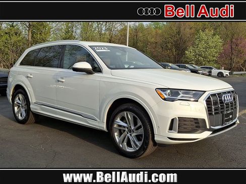 Used 2023 Audi Q7 2.0T Premium w/ Convenience Package AWD/4WD image 1