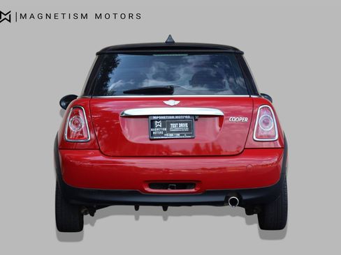 Used 2011 MINI Cooper Hardtop FWD image 8