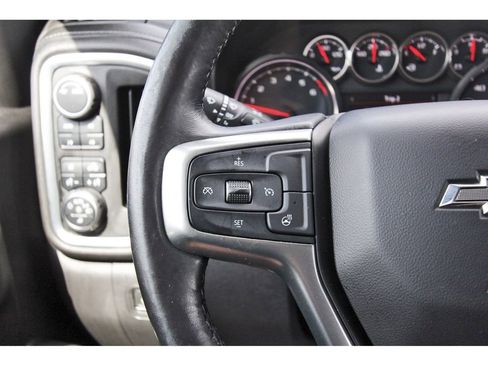 Used 2021 Chevrolet Silverado 1500 LT Trail Boss w/ Convenience Package II AWD/4WD image 18