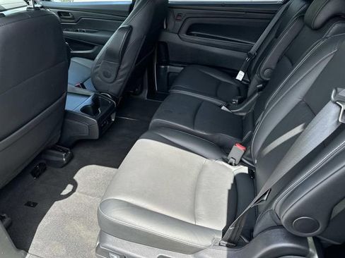 Certified 2024 Honda Odyssey EX-L image 15