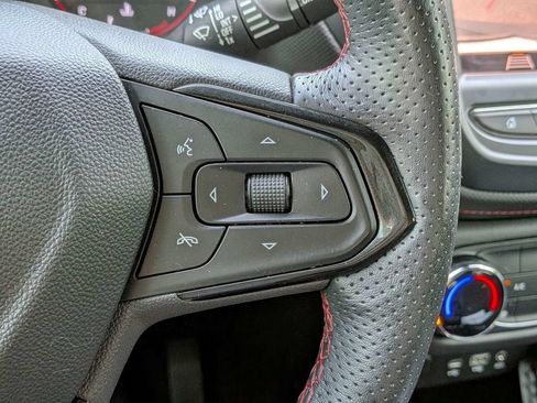 Used 2022 Chevrolet TrailBlazer RS FWD image 27