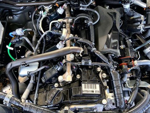 Used 2024 Toyota Tacoma TRD Sport image 32