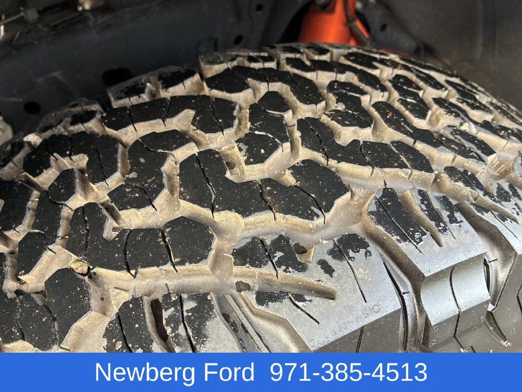 Used 2024 Ford Bronco Raptor w/ Interior Carbon Fiber Pack 6 AWD/4WD image 9