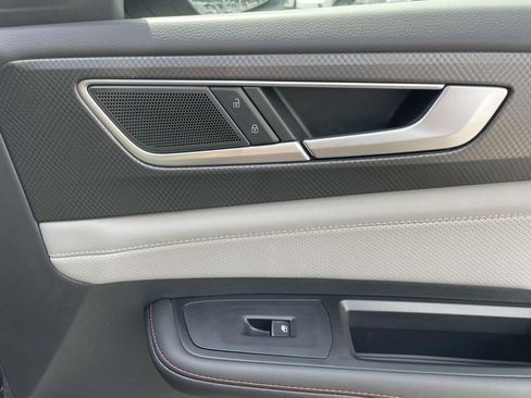 New 2026 Volkswagen Atlas Peak Edition AWD/4WD image 9