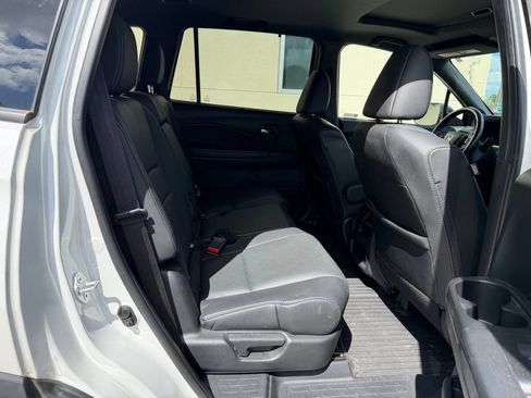 Used 2021 Honda Passport EX-L image 9