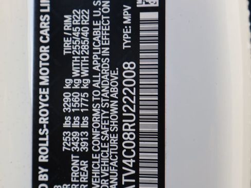 Certified 2024 Rolls-Royce Cullinan AWD/4WD image 26