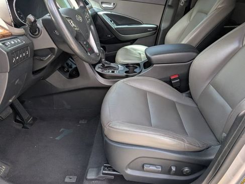 Used 2017 Hyundai Santa Fe Limited AWD/4WD image 15