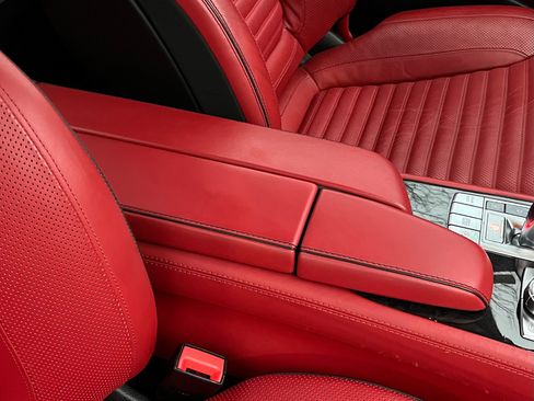 Used 2019 Mercedes-Benz SL 550 image 27