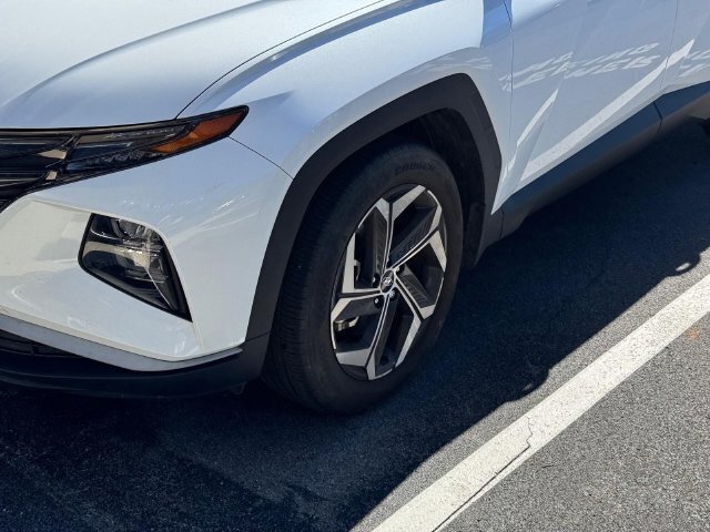 Used 2022 Hyundai Tucson SEL w/ Convenience + Premium Package FWD image 4