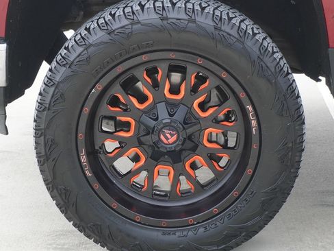 Used 2019 Chevrolet Silverado 1500 LT w/ All-Star Edition RWD image 5