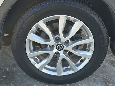 Used 2020 Nissan Rogue Sport SV w/ All-Weather Package image 12