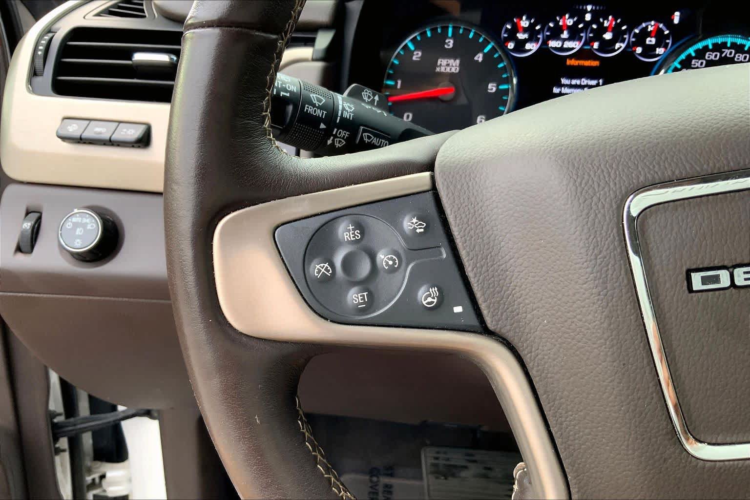 Used 2019 GMC Yukon Denali w/ Open Road Package RWD image 21