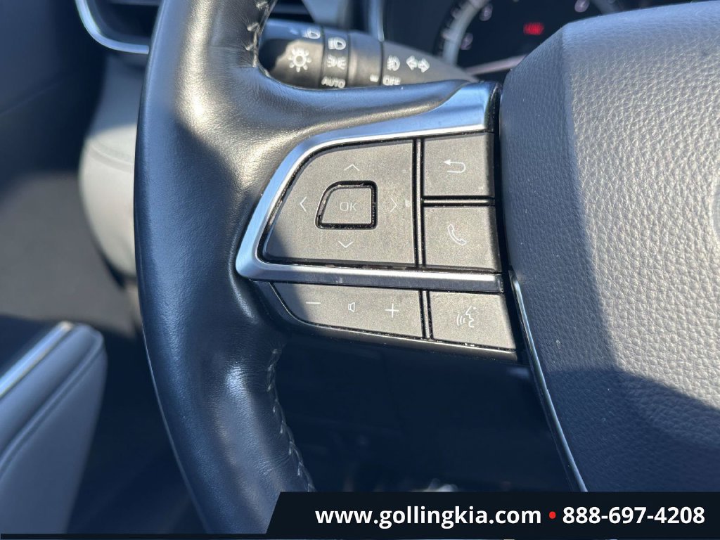 Used 2021 Toyota Highlander Limited AWD/4WD image 23