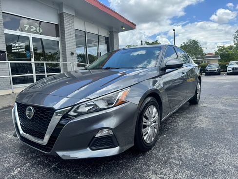 Used 2021 Nissan Altima 2.5 S FWD image 1