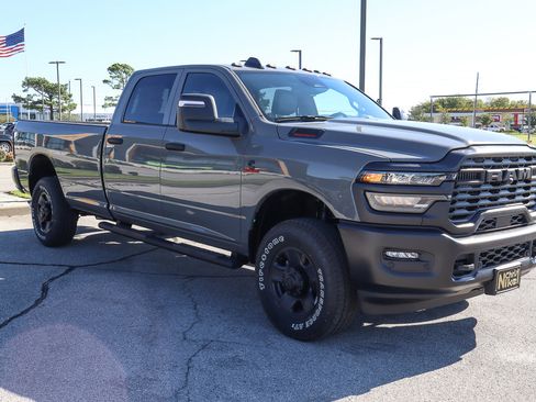 New 2026 RAM 2500 Tradesman image 3