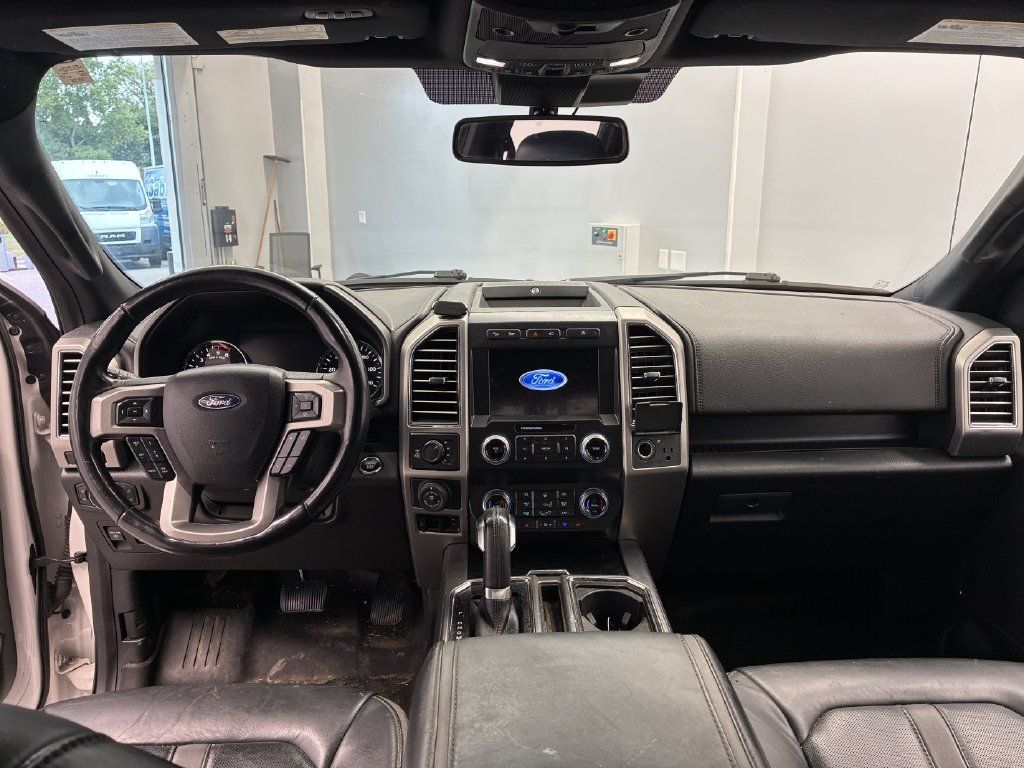 Used 2019 Ford F150 Platinum w/ Equipment Group 701A Luxury AWD/4WD image 10
