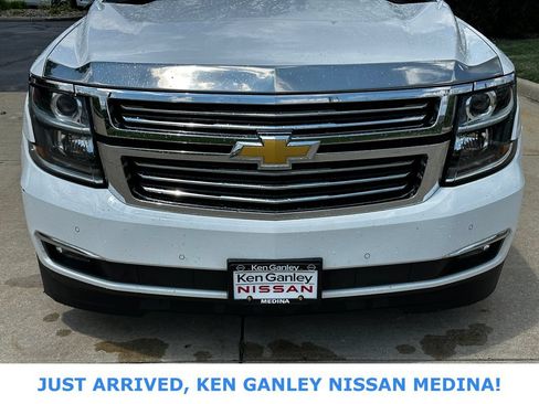 Used 2015 Chevrolet Suburban LTZ AWD/4WD image 8